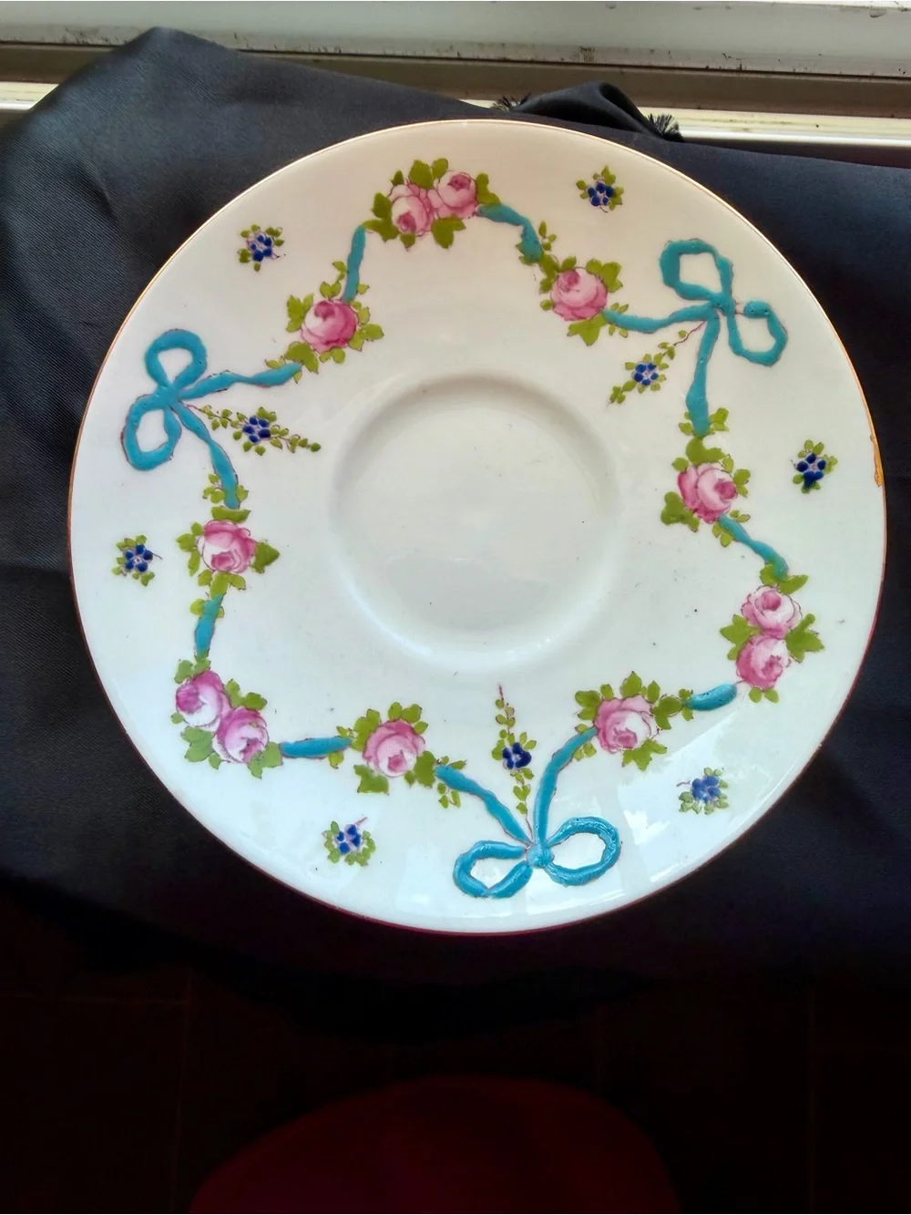 CROWN STAFFORDSHIRE England Fine Bone China Blue Ribbon Saucer & Tea Cup
